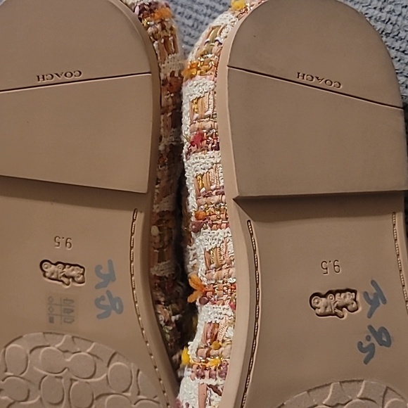 COACH Women's PEYTON STRAP SANDALS - Picture 11 of 12
